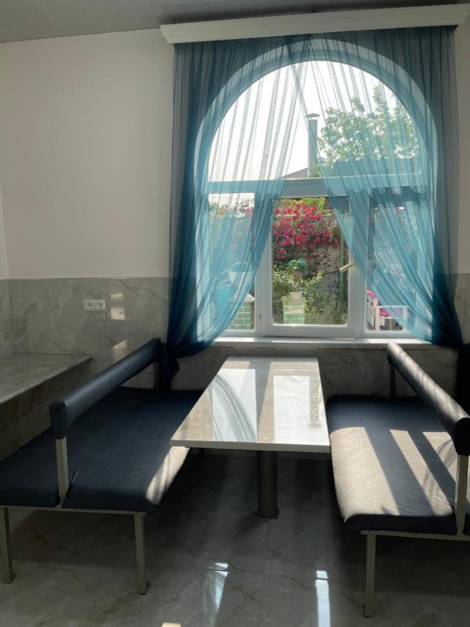 Santorini Hotel & Hostel Yerevan Exterior photo